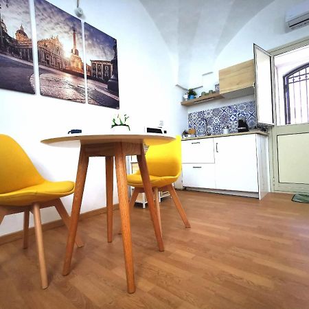 Ma Ma Crociferi 33 Apartment Catania Exterior photo
